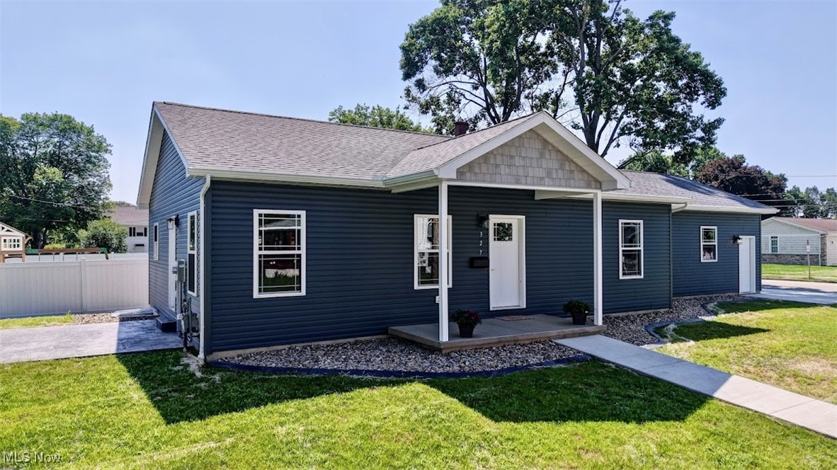 Looking for a brand new home in Dover? Look no further! This new build is minutes to downtown Dover. Offering 2 bedrooms on main level and one in the basement, and 2 bathrooms on main level and one in the basement. A spacious open-concept layout, perfect for hosting and entertainment. With a partially finished full basement. Oversized garage- 26x24’.
