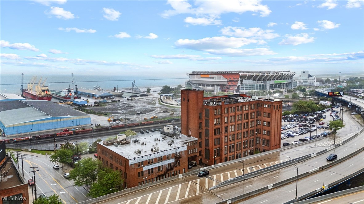 1133 W 9th Street 317