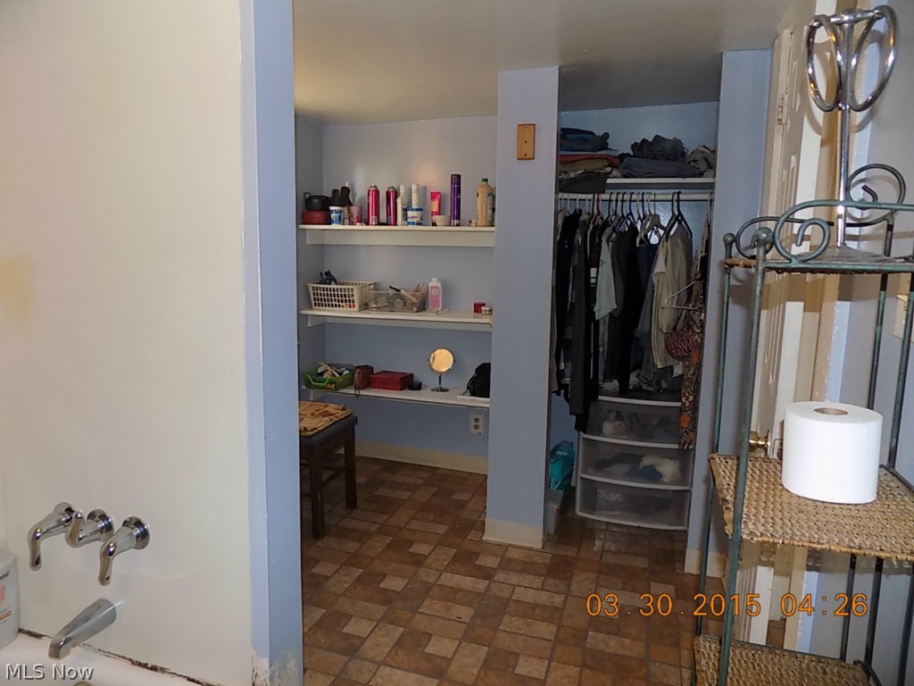 Hogans Add 04 - Residential