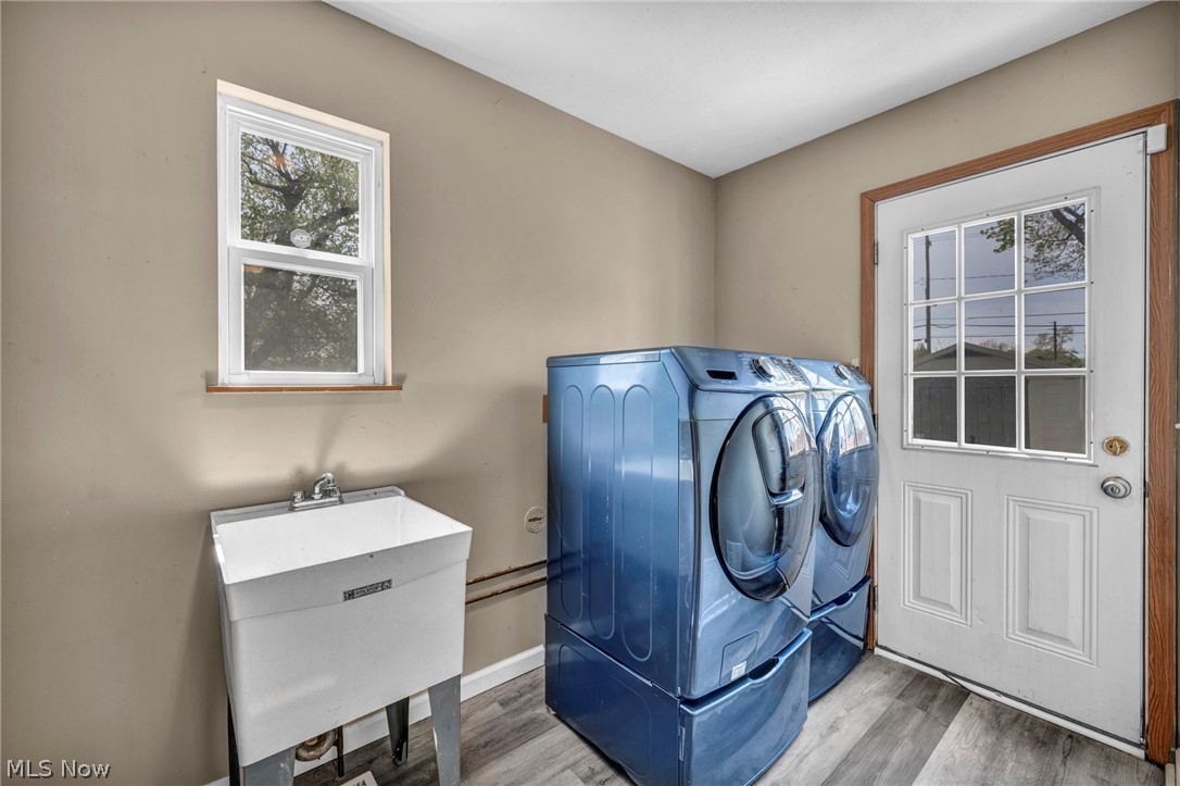 Willobee On The Lake - Residential