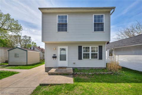 Homes For Sale - 1086 Peach Boulevard<br/> Lake County, Willoughby, OH 44094