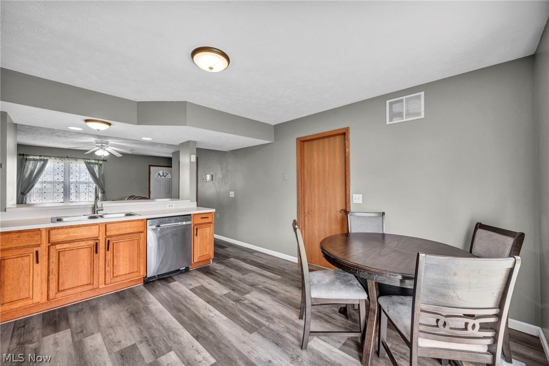 Willobee On The Lake - Residential