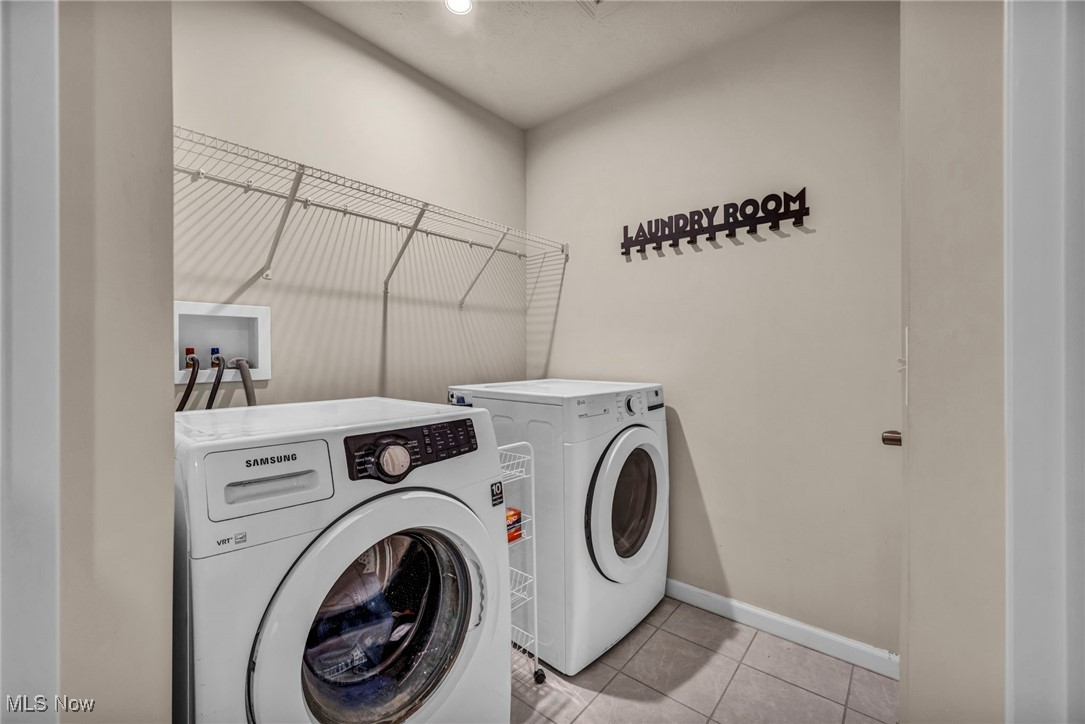 3017 Bonita Circle, Canal Fulton, Ohio image 24