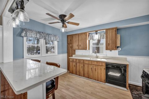 Tiny photo for 833 Lander Road, Mayfield Village, OH 44143 (MLS # 5190755)