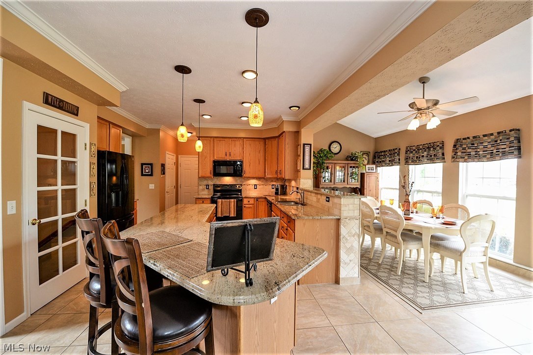 Apple Crk Ph 01 - Residential