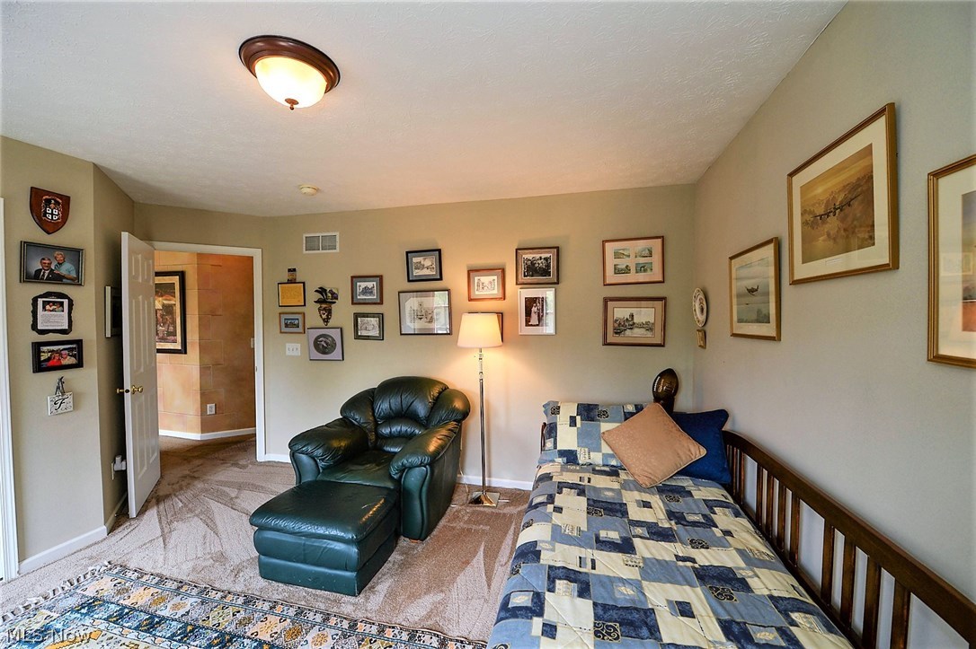 Apple Crk Ph 01 - Residential