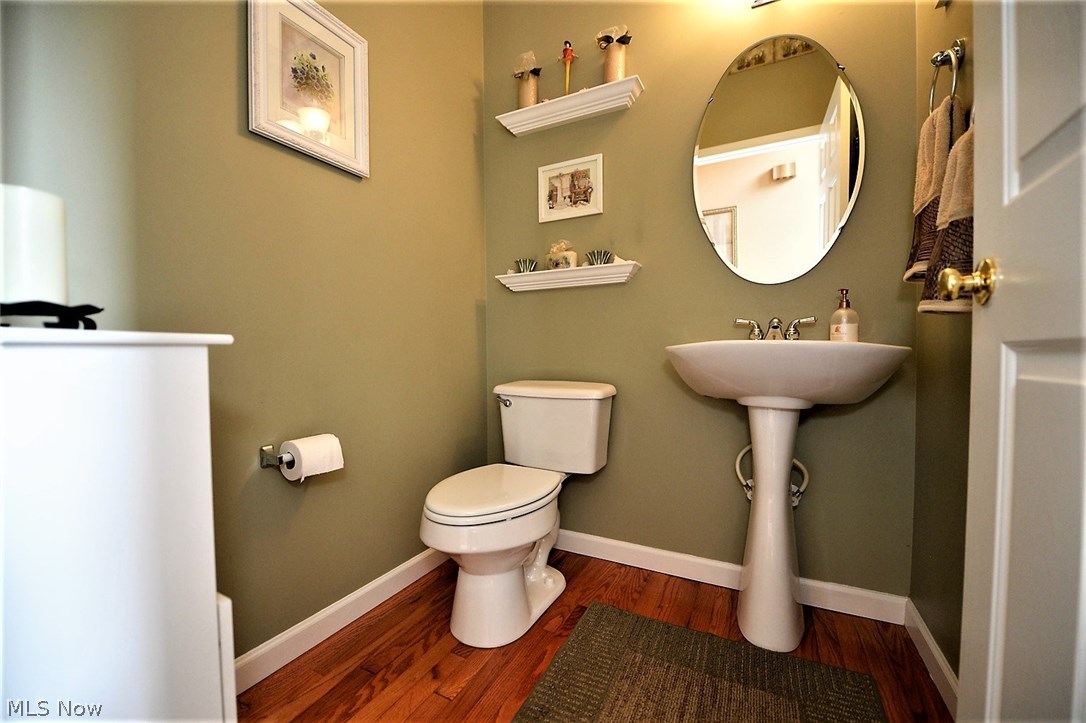 Apple Crk Ph 01 - Residential