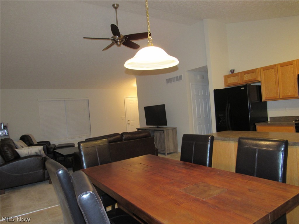 Meadow Lakes - Residential