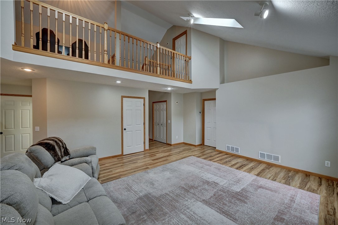 Pine Ridge Condo - Residential