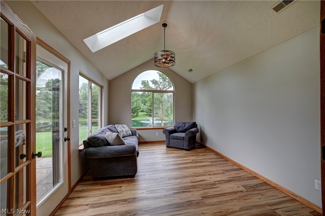 Pine Ridge Condo - Residential