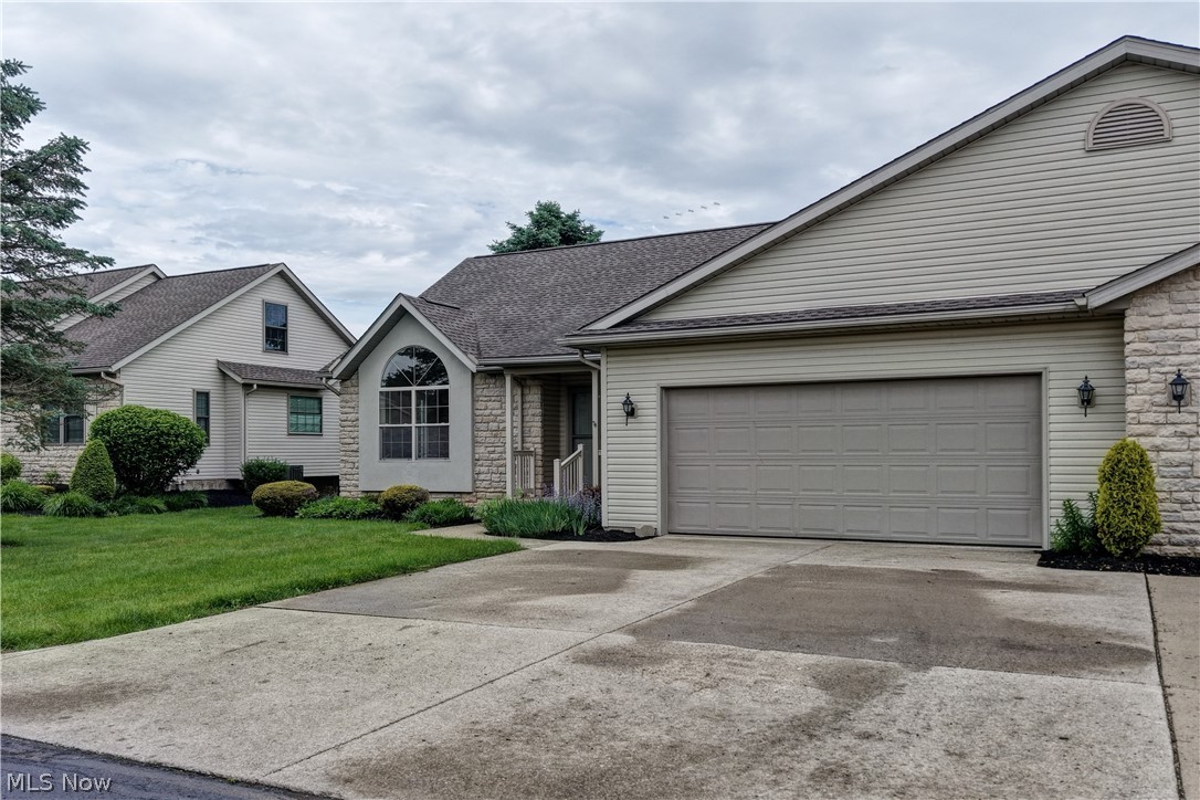 Pine Ridge Condo - Residential