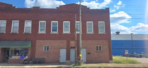 Homes For Sale - 3166-3170 Main Street<br/> Hancock County, Weirton, WV 26062