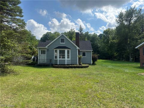 Homes For Sale - 32650 Pettibone Road<br/> Solon, OH 44139