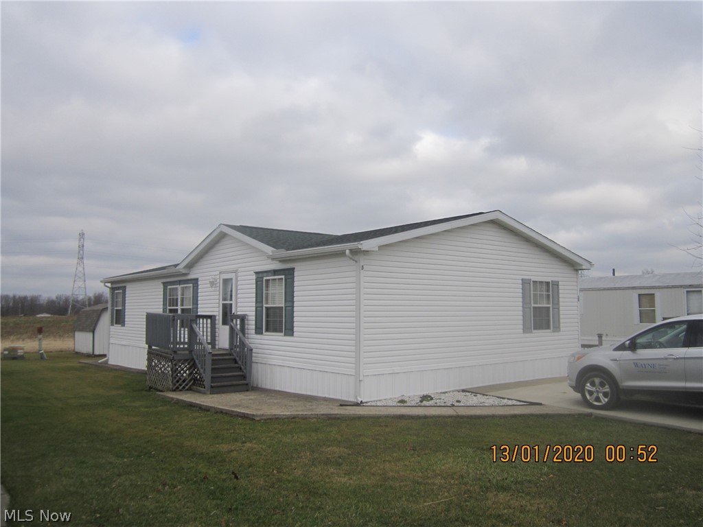 Very well maintained. Master Bedroom with garden tub and separate walk in shower. Mud/Laundry room with rear entry. Open concept Living/Dining/Kitchen. Dining area has a sliding glass door that opens onto a deck. Bedrooms all have very large closets. New Roof in August of 2019. Spacious and full of light. Lot rent includes water and trash. Green Acres Mobile Home Park is for Residents 55 Years or Older.