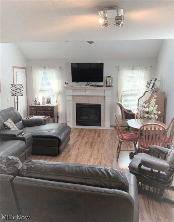 Dale Hollow Condo - Residential