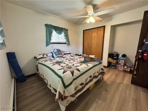 Tiny photo for 365 Lyons Avenue, East Palestine, OH 44413 (MLS # 5146081)