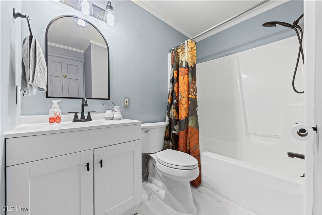 3469 Norwood Avenue, Alliance, Ohio image 24