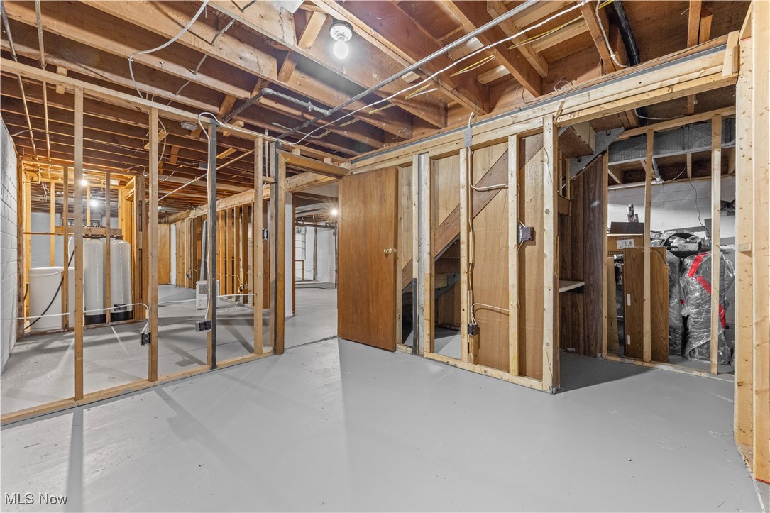 3469 Norwood Avenue, Alliance, Ohio image 38