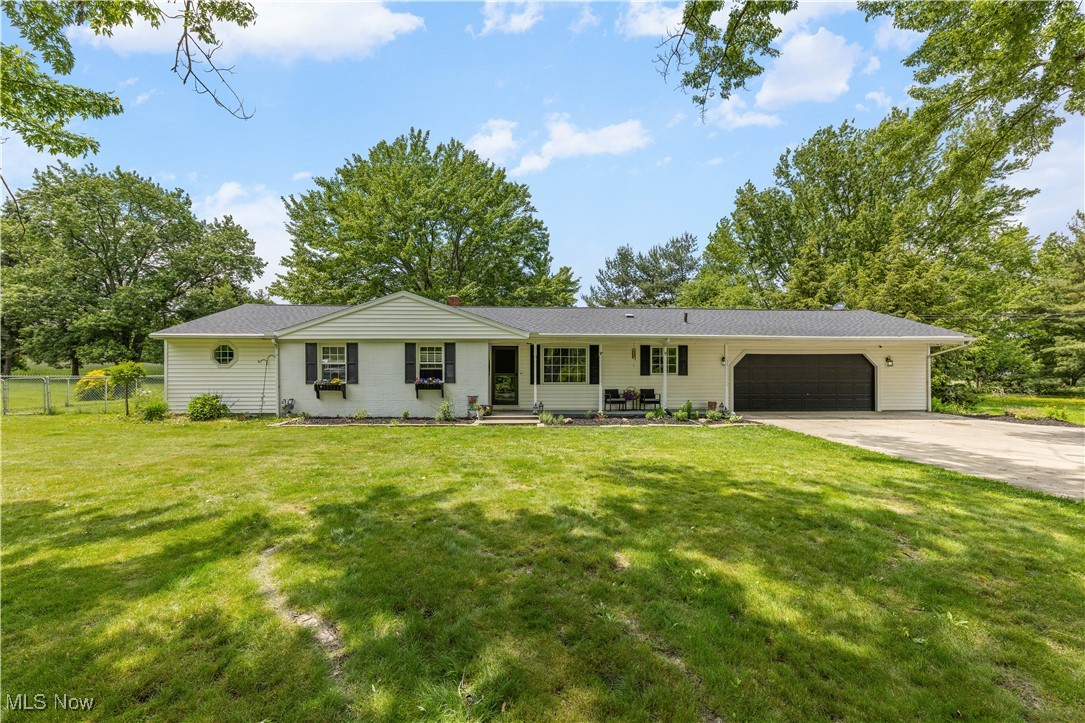3469 Norwood Avenue, Alliance, Ohio image 2