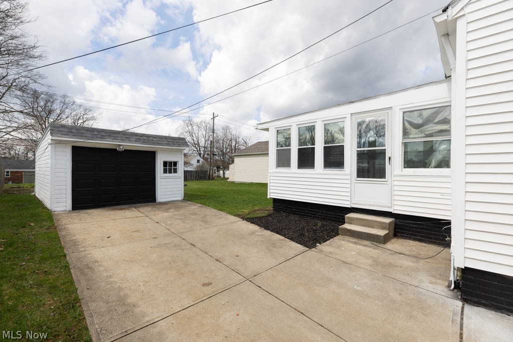 Mayfair Acres - Residential