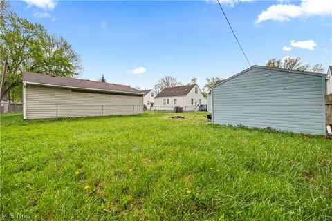 Tiny photo for 624 Eastern Heights Boulevard, Elyria, OH 44035 (MLS # 5202618)