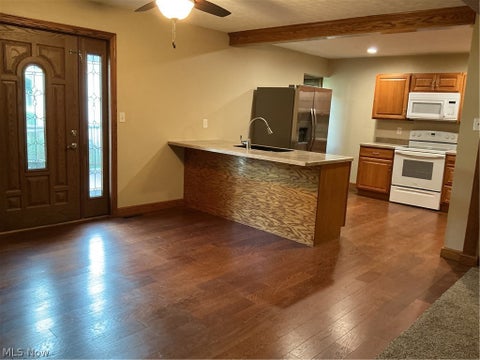 Tiny photo for 4237 Fairfield School Road, Leetonia, OH 44431 (MLS # 5239576)