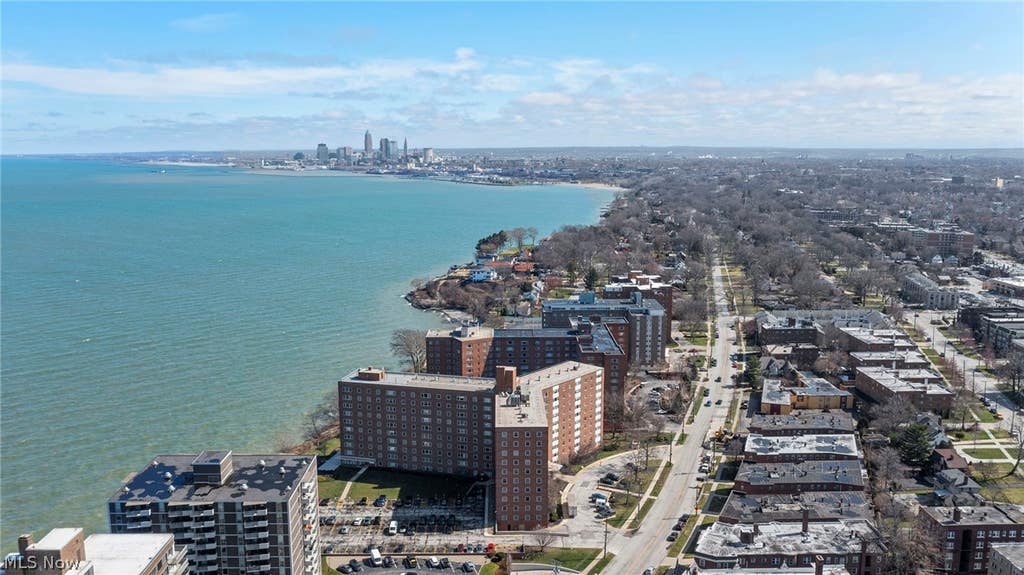 Photo of 11850 Edgewater Drive #110, Lakewood, OH 44107 (MLS # 5221386)