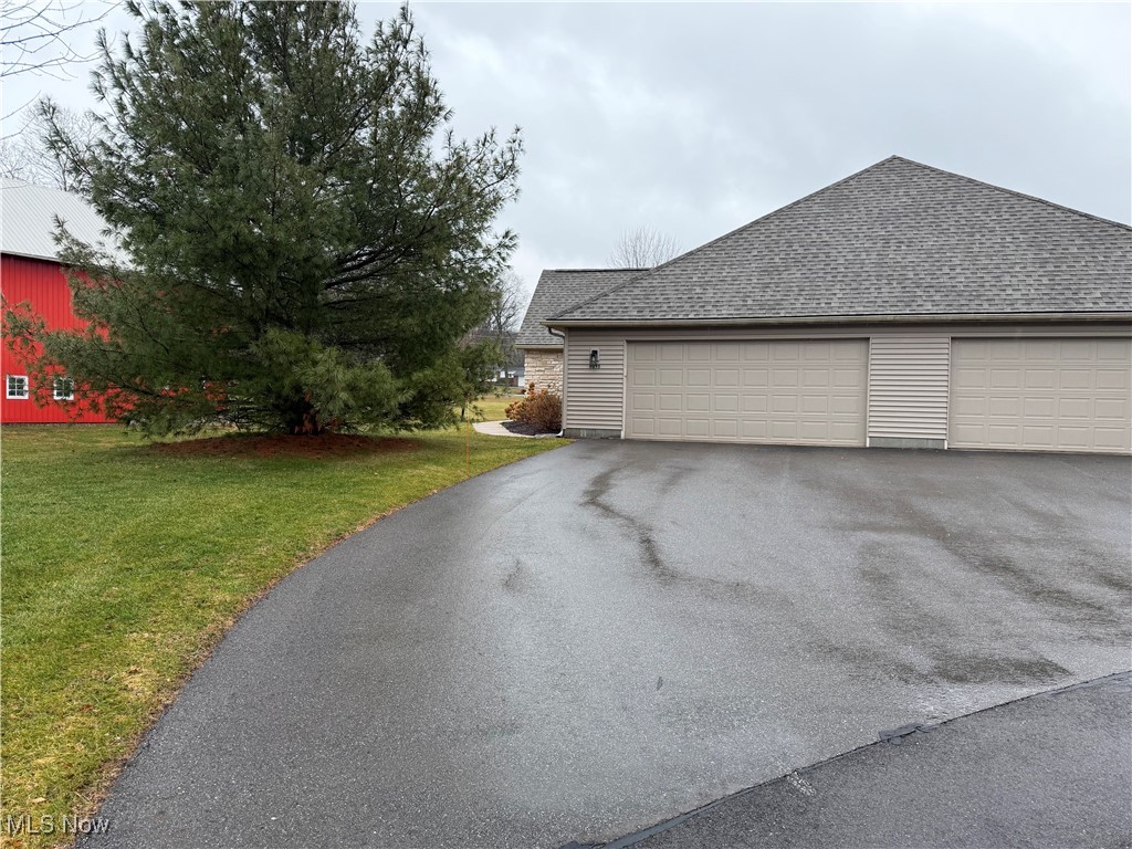 Scotsbury Green Condos - Residential