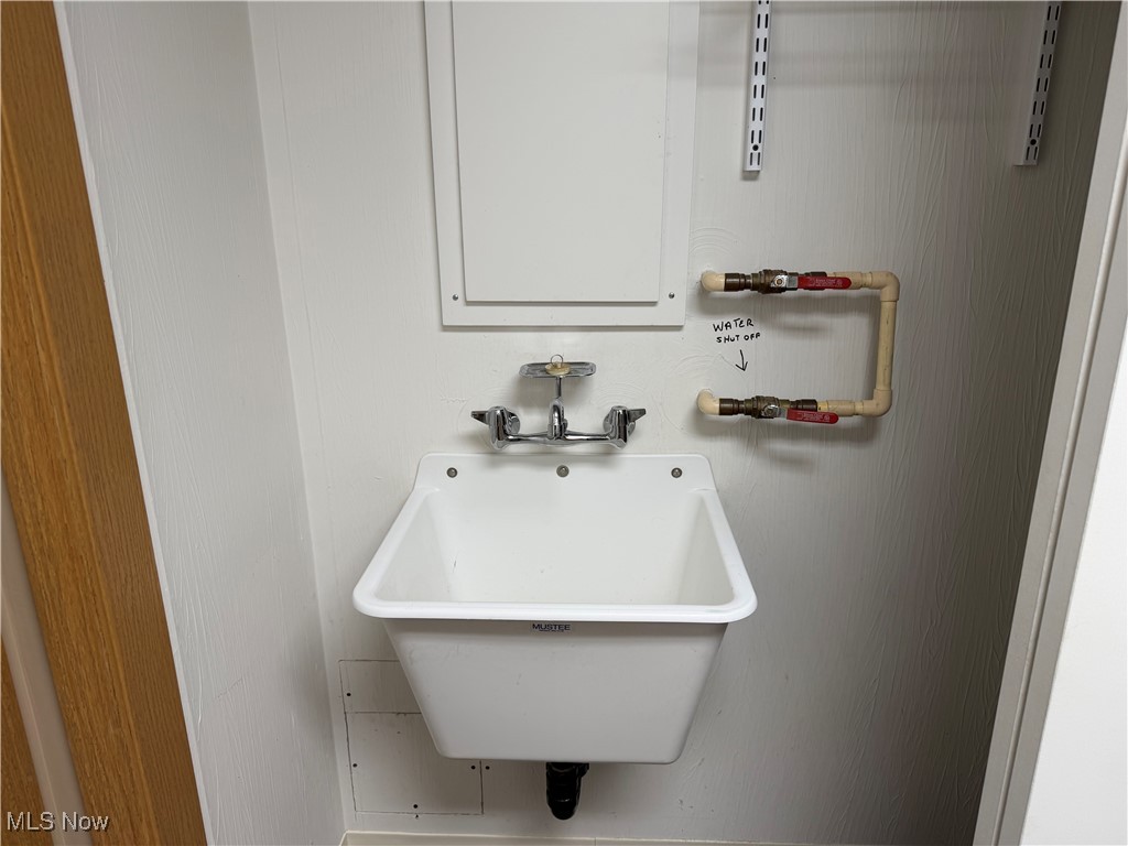 Scotsbury Green Condos - Residential