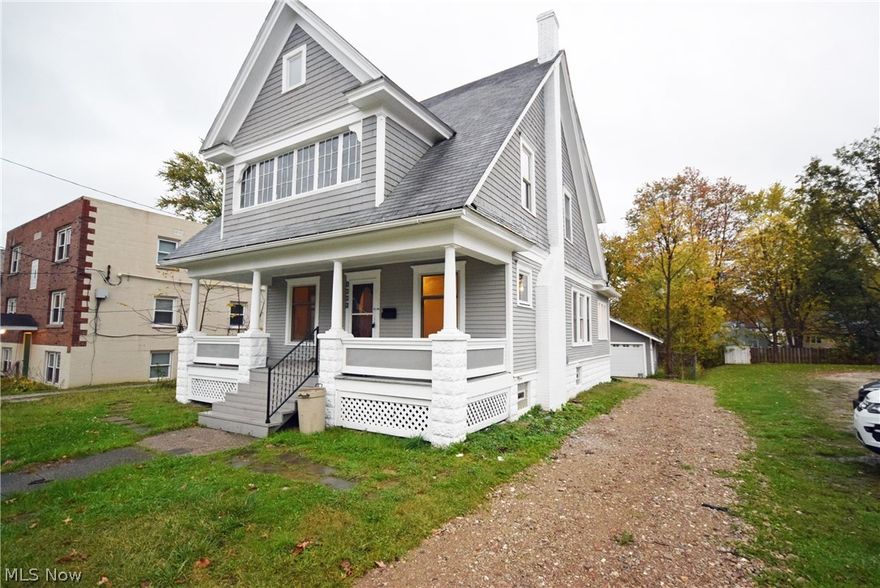 Newly renovated, move in ready! Lots of updates!  New furnace and water heater.   Freshly painted and floors refinished. 
Don't wait call today to schedule your showing!