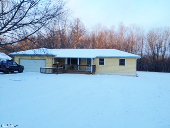 Absolute auction, all sells to the highest bidder on location: TUESDAY – FEBRUARY 17, 2015 – 5:15 PM One Owner Three Bedroom Ranch Home
Springfield Twp & Schools – Summit County
Nice Large Lot
TERMS ON REAL ESTATE: 10% down auction day, balance due at closing. Buyer's premium of 10% to be added to the final bid to establish the purchase price. Any desired inspections must be made prior to bidding. All information contained herein was derived from sources believed to be correct.