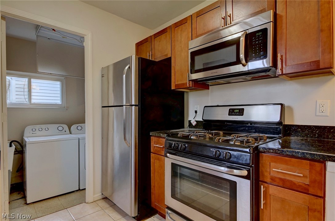 Ridgewood Park 05 - Residential