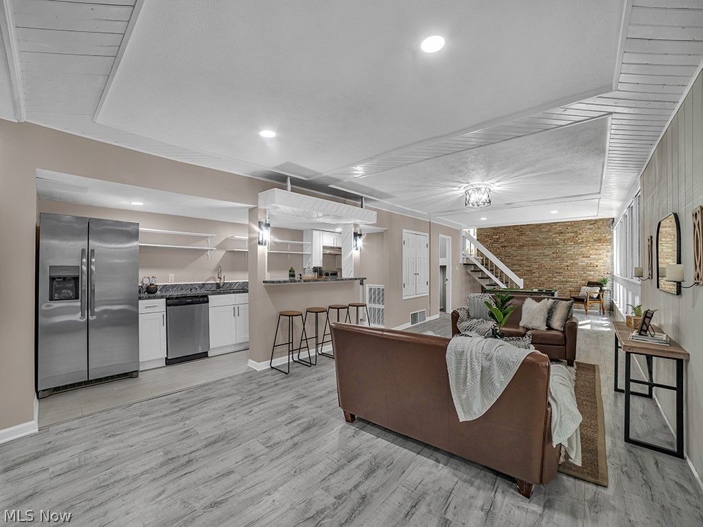 Camelot Court - Residential