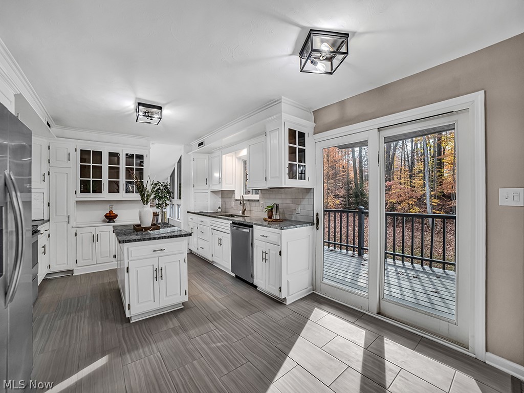 Camelot Court - Residential