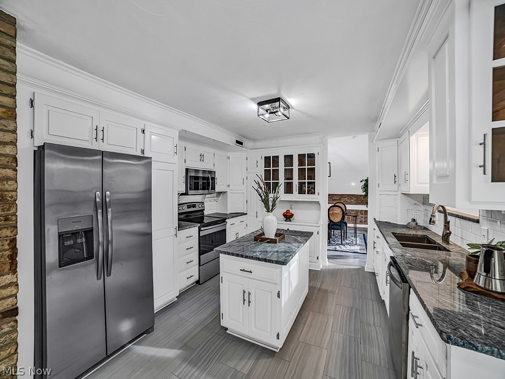 Camelot Court - Residential