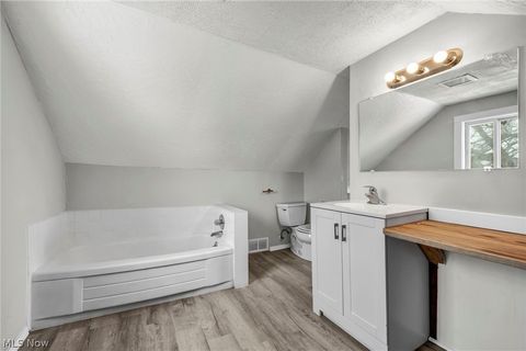 Tiny photo for 1084 Shannon Avenue, Barberton, OH 44203 (MLS # 5187473)