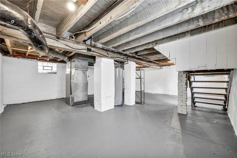 Tiny photo for 1084 Shannon Avenue, Barberton, OH 44203 (MLS # 5187473)