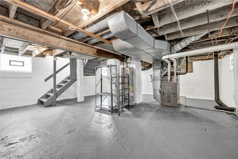 Tiny photo for 1084 Shannon Avenue, Barberton, OH 44203 (MLS # 5187473)