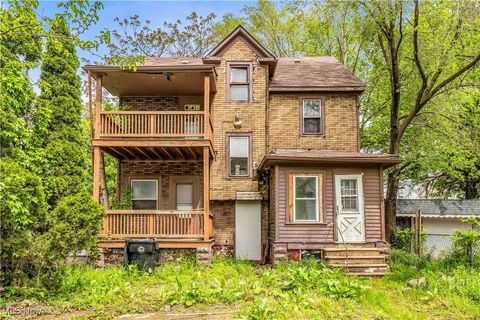 6927 Worley Avenue Cleveland OH 44105