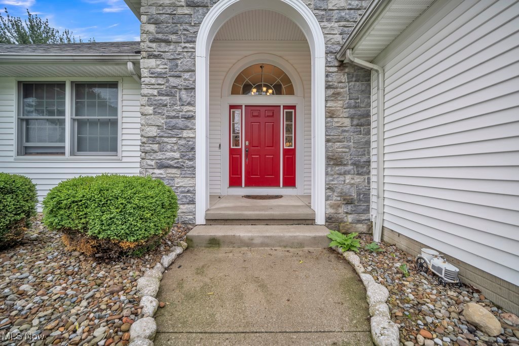 925 N Ridge Road, Lorain, Ohio image 4