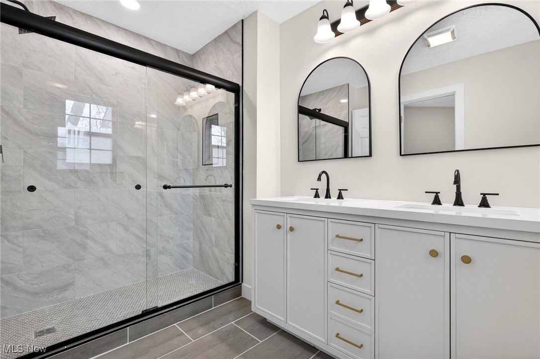 Lafayette 01 - Residential