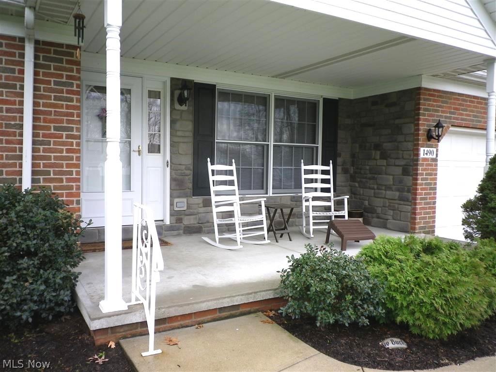 Springwater Gardens Condo - Residential