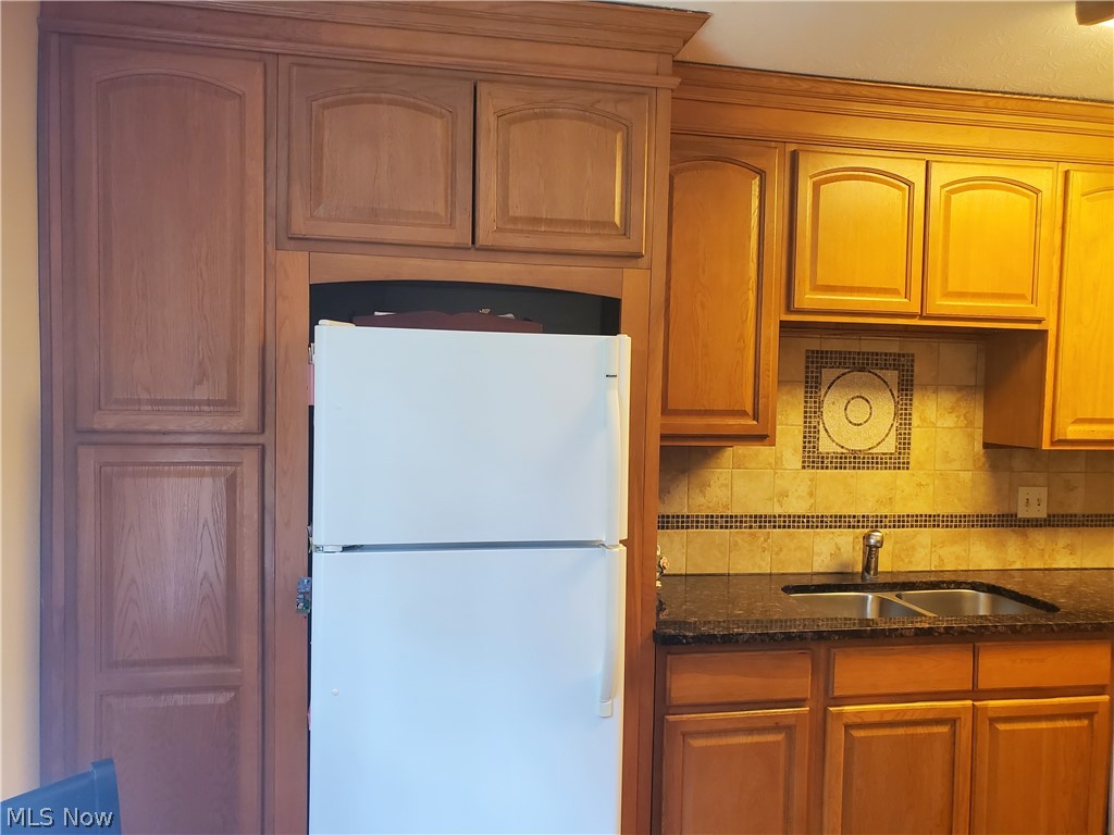 Silver Lake Towers Condo - Residential