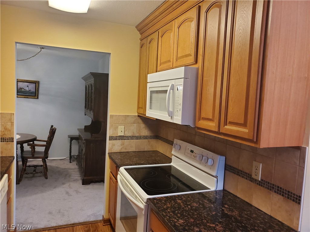 Silver Lake Towers Condo - Residential