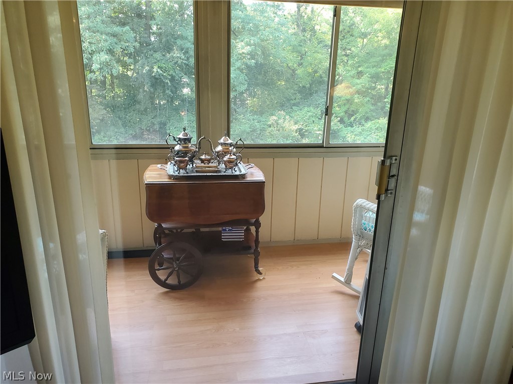 Silver Lake Towers Condo - Residential