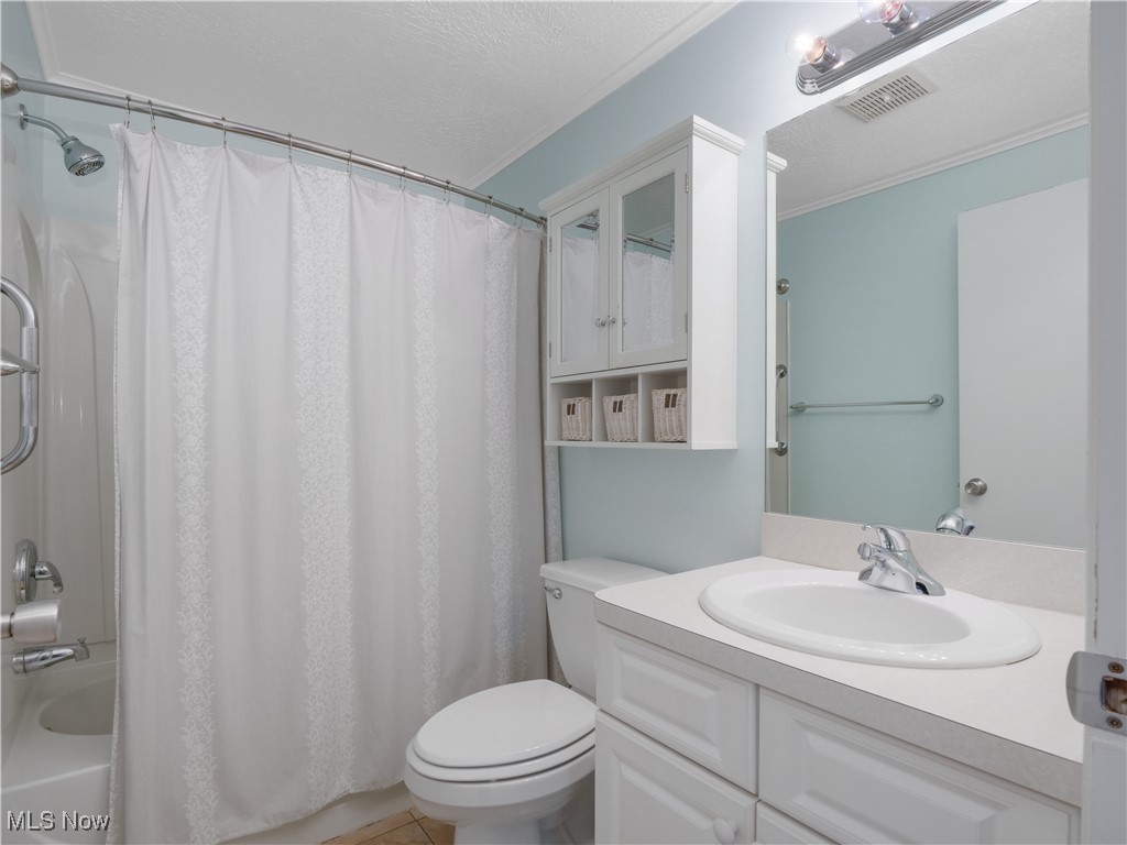 Heatherwood Condos - Residential