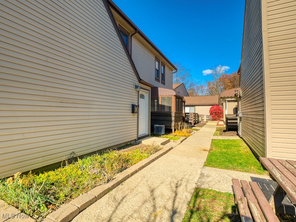 Heatherwood Condos - Residential