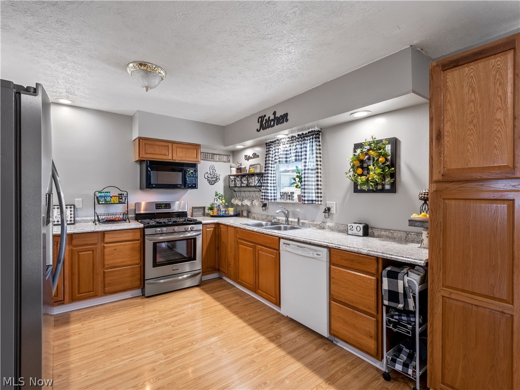 Perrywood Estates - Residential