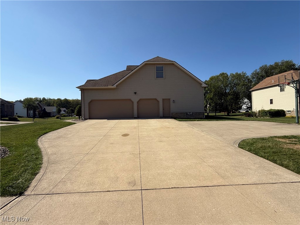 Whispering Mdws 02 - Residential