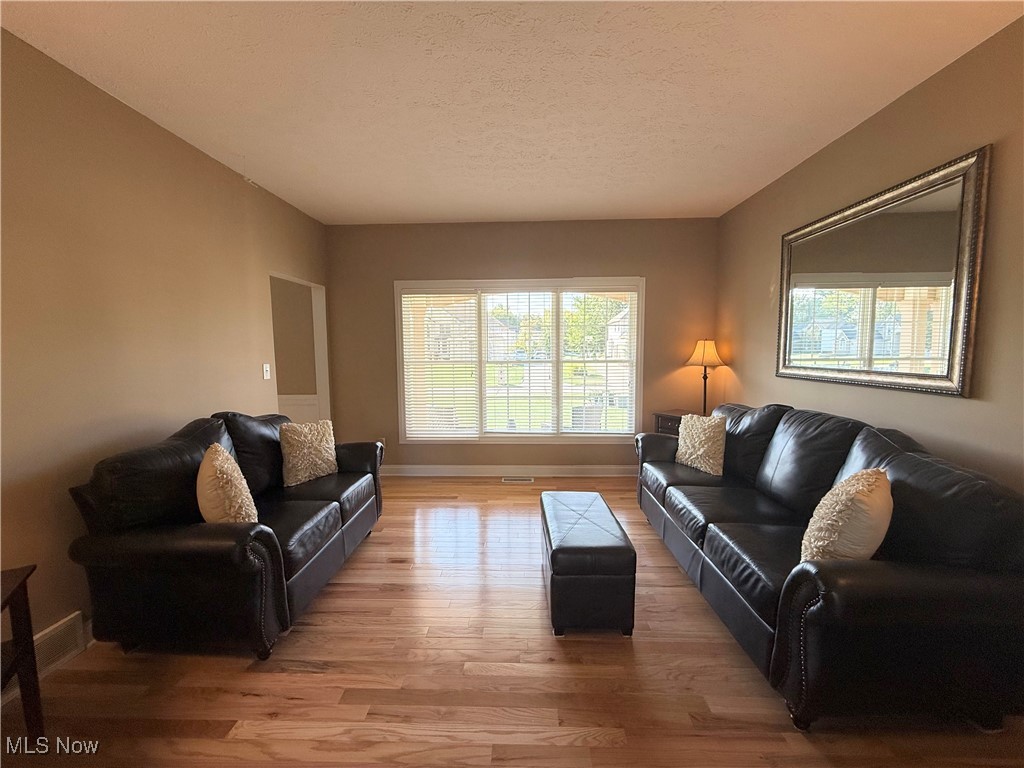 Whispering Mdws 02 - Residential